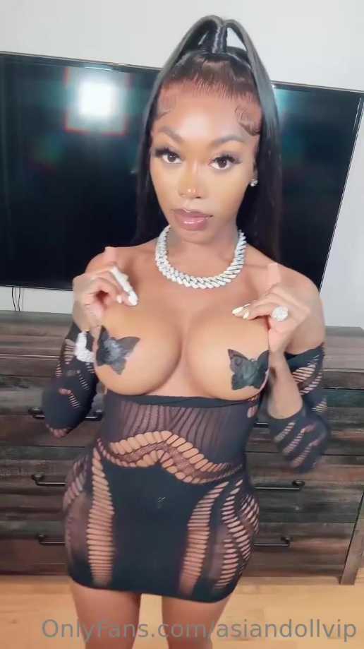 Asian Da Brat Tits Showing OnlyFans