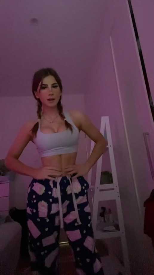 emilycaruana TikTok Video 35