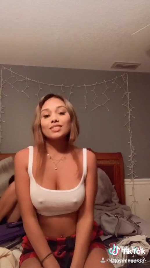 jasmineerodr hard nips