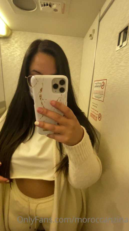 MoroccanZina Flashing Titties In Airplane Toilet ONLYFANS