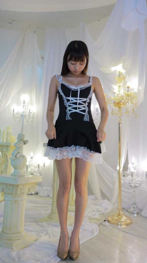 Pyoapple aka Eunji Pyo Maid Lookbook