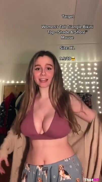 Yellz0 big boobs teen thot